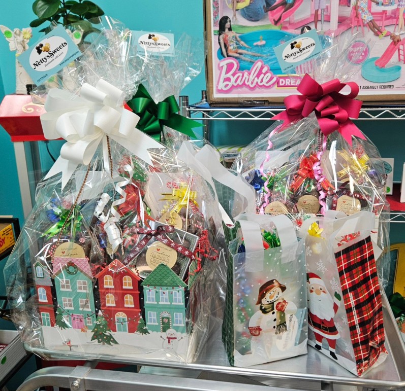 toms river candy store selling custom gift baskets for all occasions